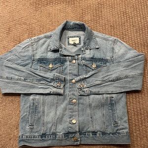 forever 21 Jean jacket size small!